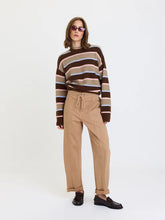 Load image into Gallery viewer, Villa Drawstring Barrel Latte Daze