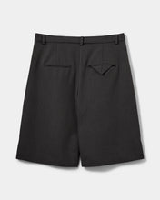 Load image into Gallery viewer, Elsasw Bermuda Suiting shorts Sofie Schnoor