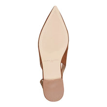 Load image into Gallery viewer, Grissy Marc Fisher