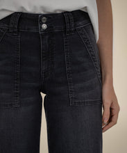 Load image into Gallery viewer, Jodi High Rise Straight Leg Kut from the Kloth