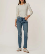 Load image into Gallery viewer, Catherine Boyfriend Kut from the Kloth