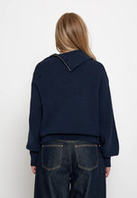 Load image into Gallery viewer, Sigrid knit pullover Minus
