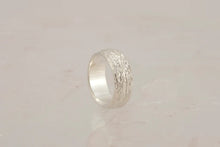 Load image into Gallery viewer, Tapestry Ring Karyn Chopik
