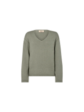 Load image into Gallery viewer, Bine Long sleeve V-Neck Knit Mos Mosh