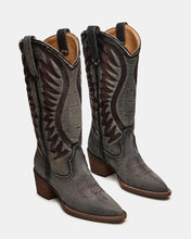Load image into Gallery viewer, Albanyd Western style boots Steve Madden