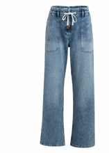Load image into Gallery viewer, Loose fit worker Yaya the Brand