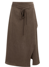 Load image into Gallery viewer, Woven midi skirt Yaya the Brand