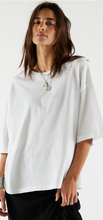 Load image into Gallery viewer, Perfect oversized Tee Free People