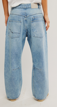 Load image into Gallery viewer, Minimalist Moxie Boyfriend Free People