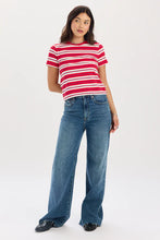 Load image into Gallery viewer, Zuma T-shirt Daze