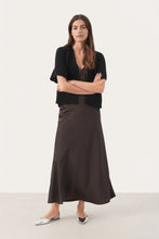 Load image into Gallery viewer, Diamina Cardigan Part Two