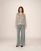 Load image into Gallery viewer, Perrone Top Grace &amp; Mila