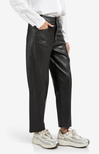 Faux leather carrot fit trousers Yaya the Brand