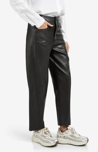 Faux leather carrot fit trousers Yaya the Brand