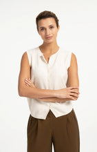 Load image into Gallery viewer, Knitted spencer with buttons Yaya the Brand