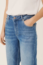Load image into Gallery viewer, Hela Jeans