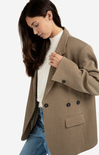 Load image into Gallery viewer, Woven oversized blazer Yaya the Brand