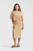 Load image into Gallery viewer, Short sleeve sweatshirt Yaya the Brand