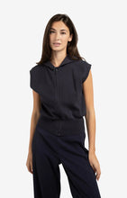 Load image into Gallery viewer, Sleeveless Knitted Hoody with Zipper Yaya the Brand