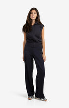 Load image into Gallery viewer, Sleeveless Knitted Hoody with Zipper Yaya the Brand