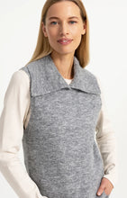 Load image into Gallery viewer, Sleevess sweater with collar Yaya the Brand