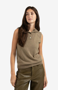 Sleeveless sweater with collar Yaya the Brand
