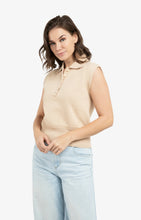Load image into Gallery viewer, Sleeveless sweater with collar Yaya the Brand