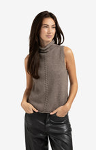 Load image into Gallery viewer, Cable high neck Sweater Yaya the Brand