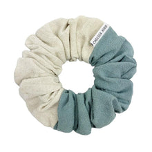 Load image into Gallery viewer, Scrunchie classic Chelsea King 2 color