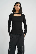 Load image into Gallery viewer, Alora Pullover