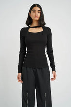 Load image into Gallery viewer, Alora Pullover
