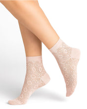 Load image into Gallery viewer, English Lace Silk Ankle Socks Bleuforêt