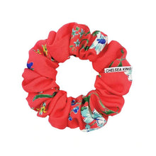 Load image into Gallery viewer, Chelsea King Windsor Knit scrunchie  - PETITE