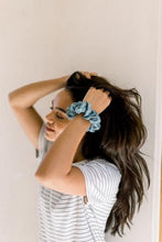 Load image into Gallery viewer, Natural Linen Scrunchie classic Chelsea King