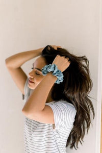 Natural Linen Scrunchie classic Chelsea King